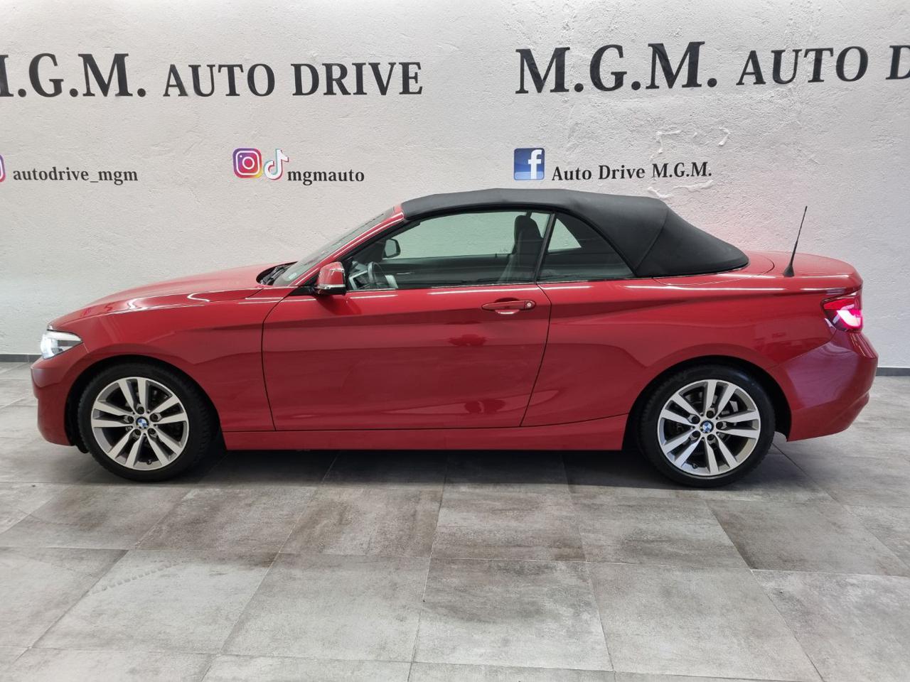 BMW 218 i Cabrio Advantage - 2