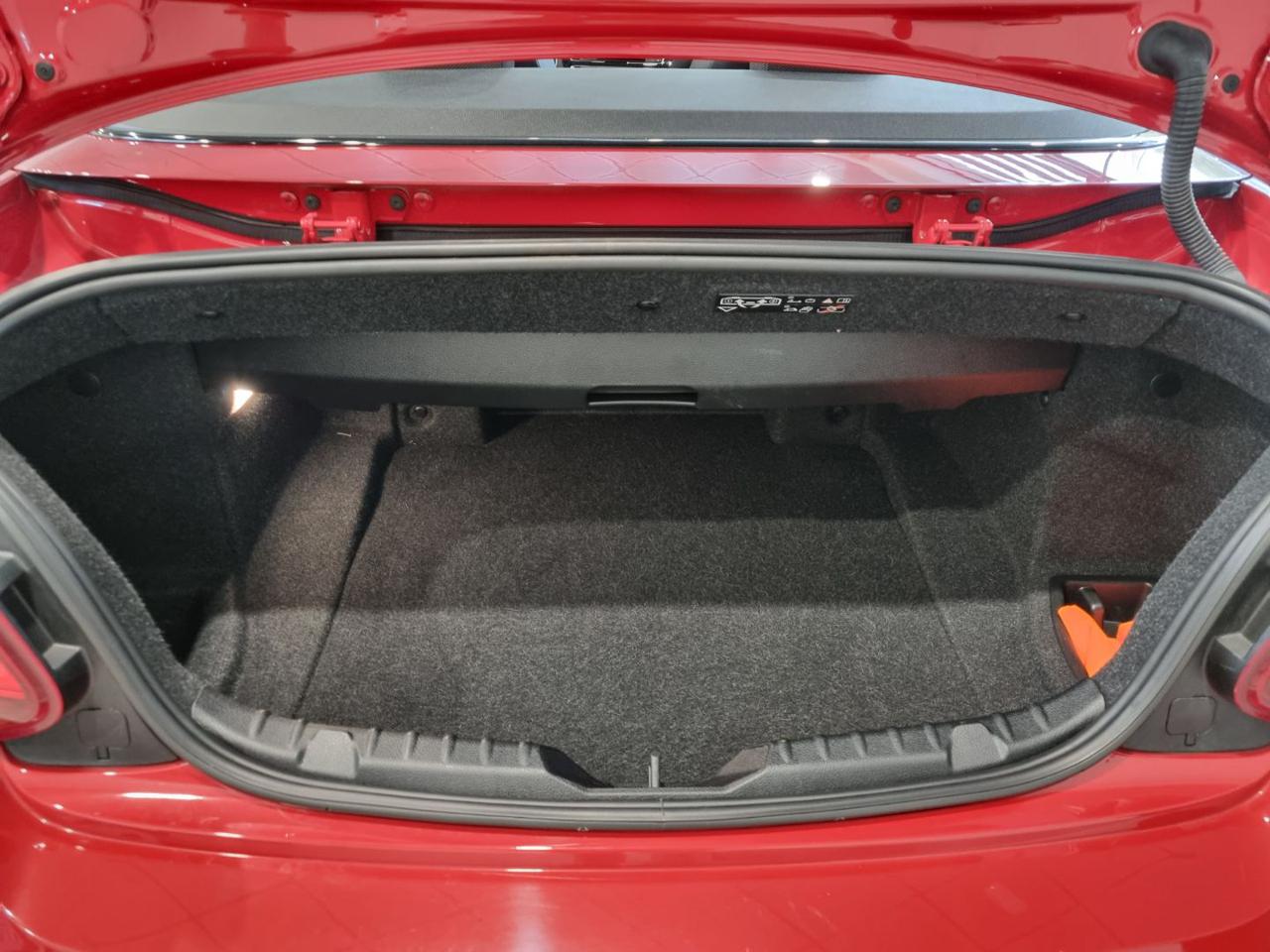 BMW 218 i Cabrio Advantage - 25