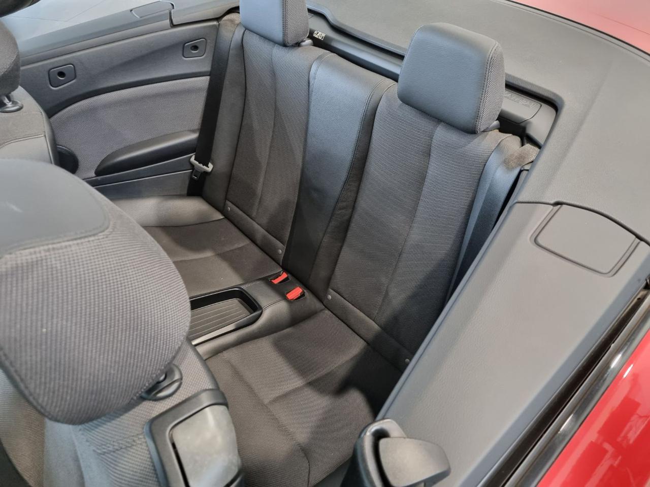 BMW 218 i Cabrio Advantage - 9