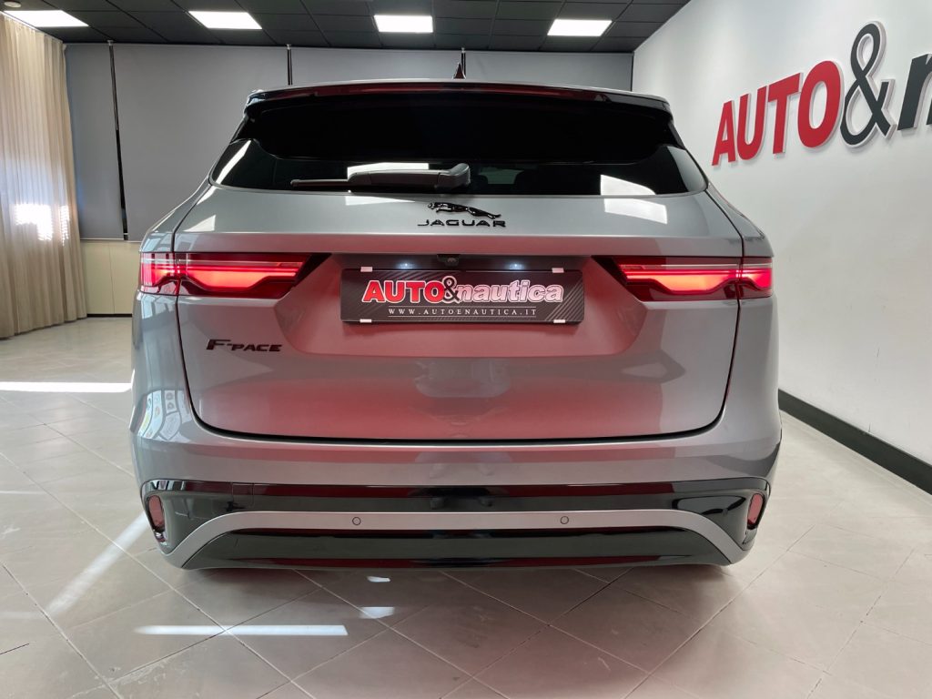 JAGUAR F-Pace 2.0d MHEV R-DYNAMIC HSE AWD 204CV - IVA DEDUCIBILE - 11