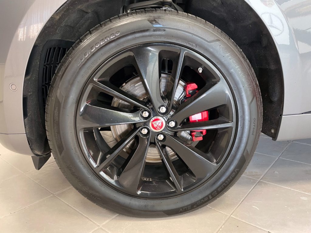 JAGUAR F-Pace 2.0d MHEV R-DYNAMIC HSE AWD 204CV - IVA DEDUCIBILE - 16