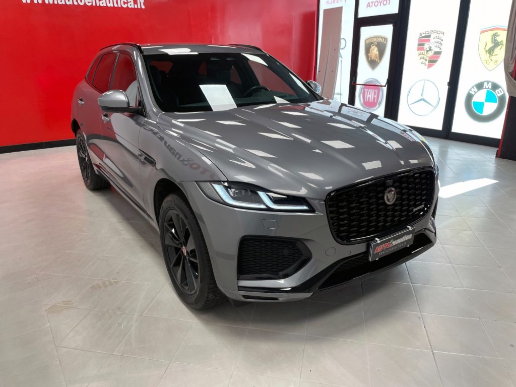 JAGUAR F-Pace 2.0d MHEV R-DYNAMIC HSE AWD 204CV - IVA DEDUCIBILE - 34