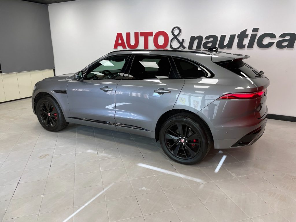 JAGUAR F-Pace 2.0d MHEV R-DYNAMIC HSE AWD 204CV - IVA DEDUCIBILE - 36