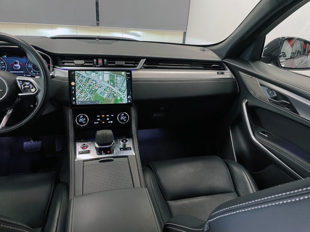 JAGUAR F-Pace 2.0d MHEV R-DYNAMIC HSE AWD 204CV - IVA DEDUCIBILE - 53