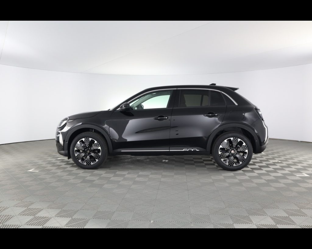 FIAT 600 Hybrid My25 La Prima Hybrid 100cv - 12