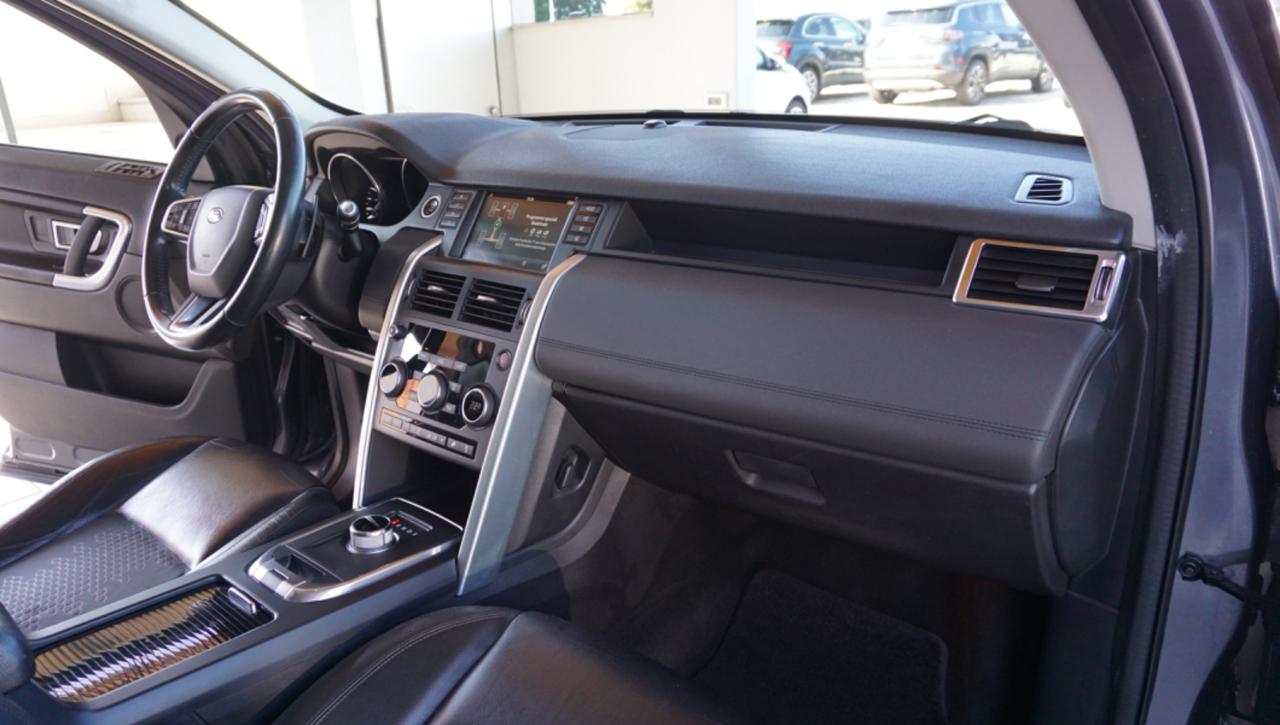 LAND ROVER Discovery Sport 2.0 TD4 150 CV Auto Business Edition - 34
