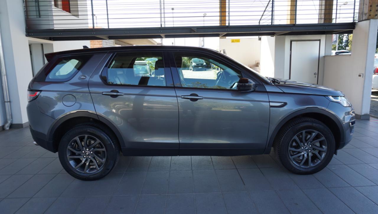 LAND ROVER Discovery Sport 2.0 TD4 150 CV Auto Business Edition - 6