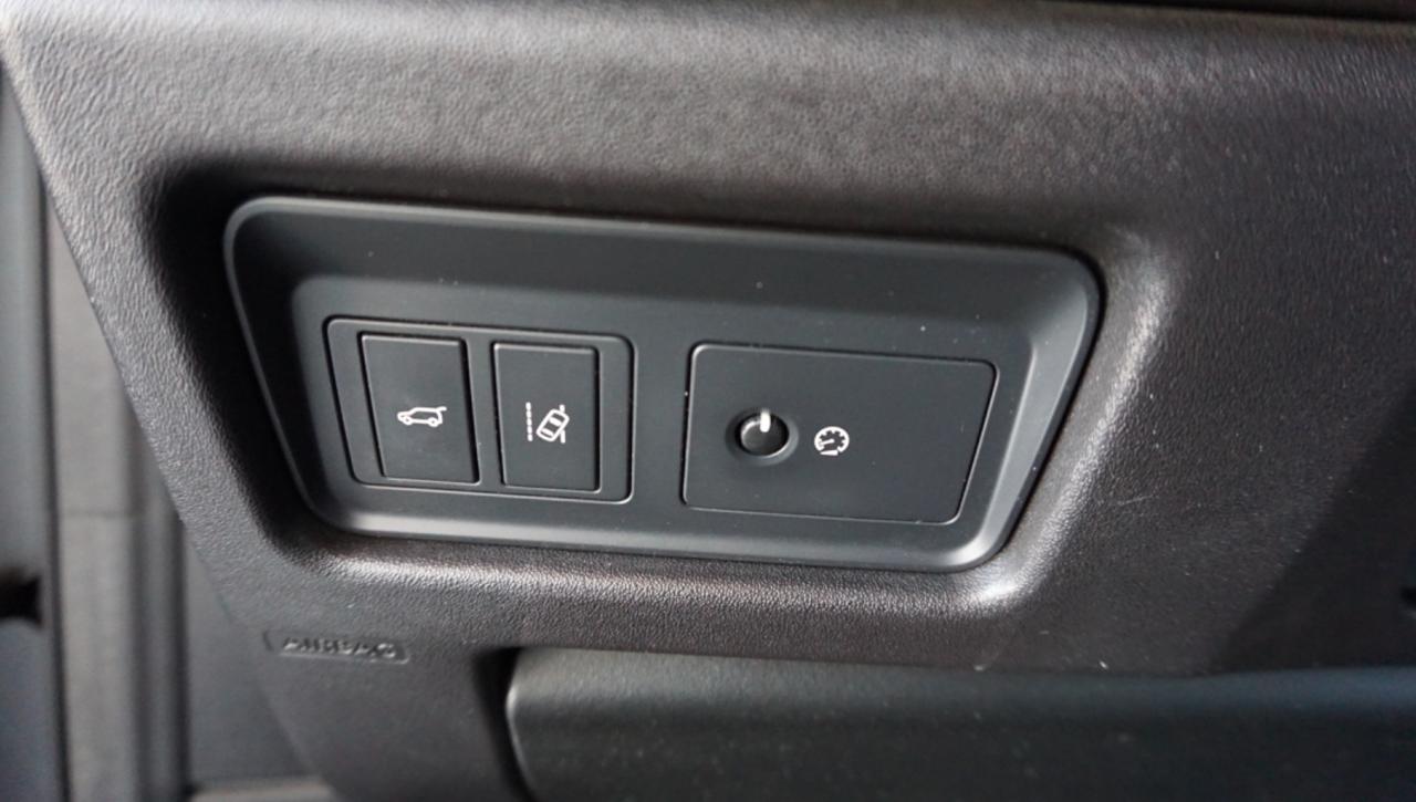 LAND ROVER Discovery Sport 2.0 TD4 150 CV Auto Business Edition - 17