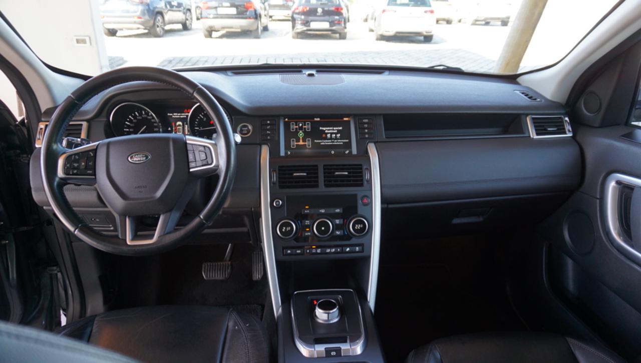 LAND ROVER Discovery Sport 2.0 TD4 150 CV Auto Business Edition - 30