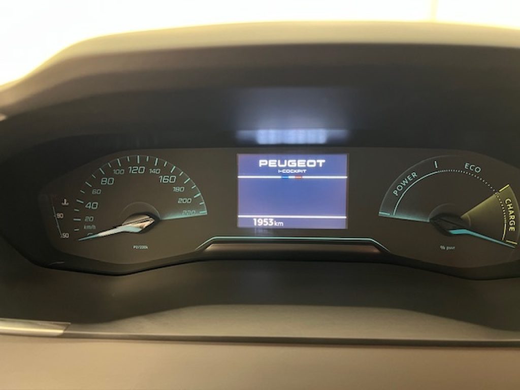 PEUGEOT 208 II 2023 -  1.2 hybrid Style 110cv e-dcs 6 - 10