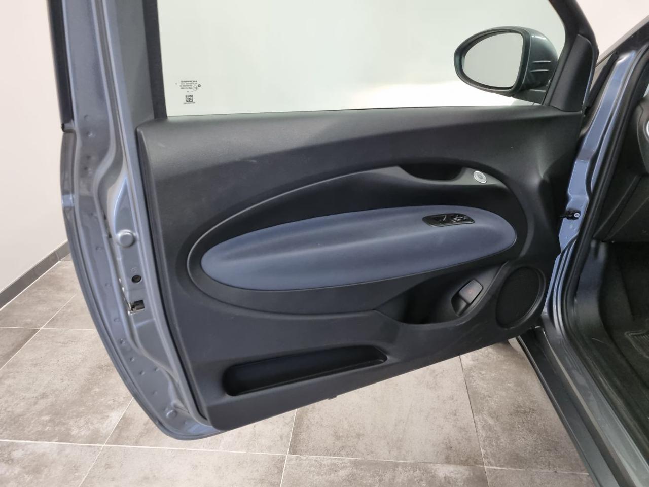 FIAT 500e Berlina 42 kWh Icon - 19