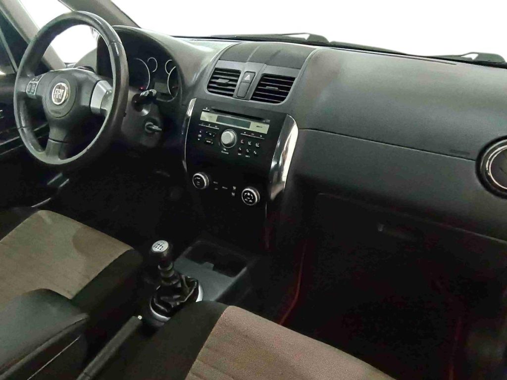 FIAT Sedici 2.0 MJT 16V DPF 4x2 Emotion - 25