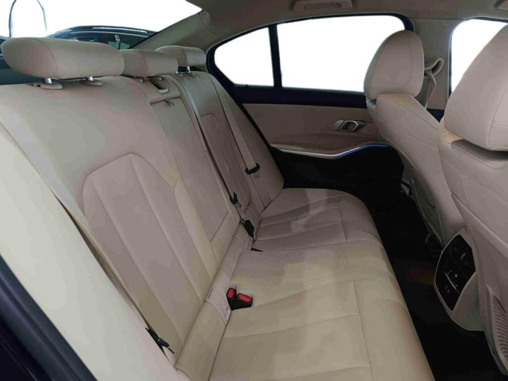 BMW 316 d 48V Sport - 22