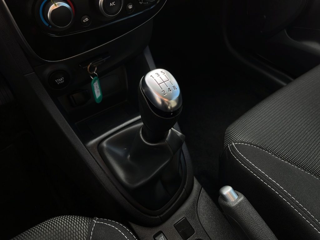 RENAULT Clio VAN 1.5DCI 2 POSTI - 15