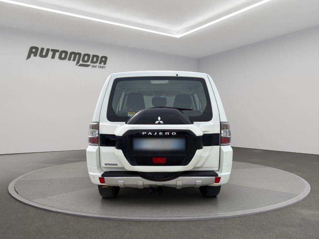 MITSUBISHI Pajero 3.2 5p. 7 POSTI - GANCIO - 5