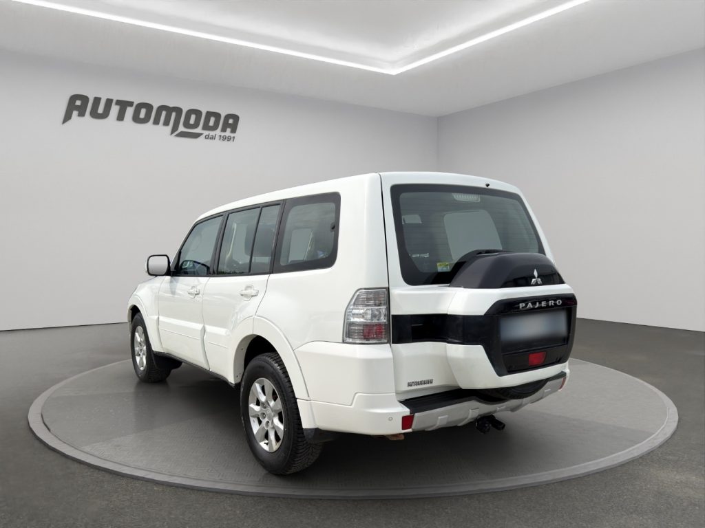 MITSUBISHI Pajero 3.2 5p. 7 POSTI - GANCIO - 6