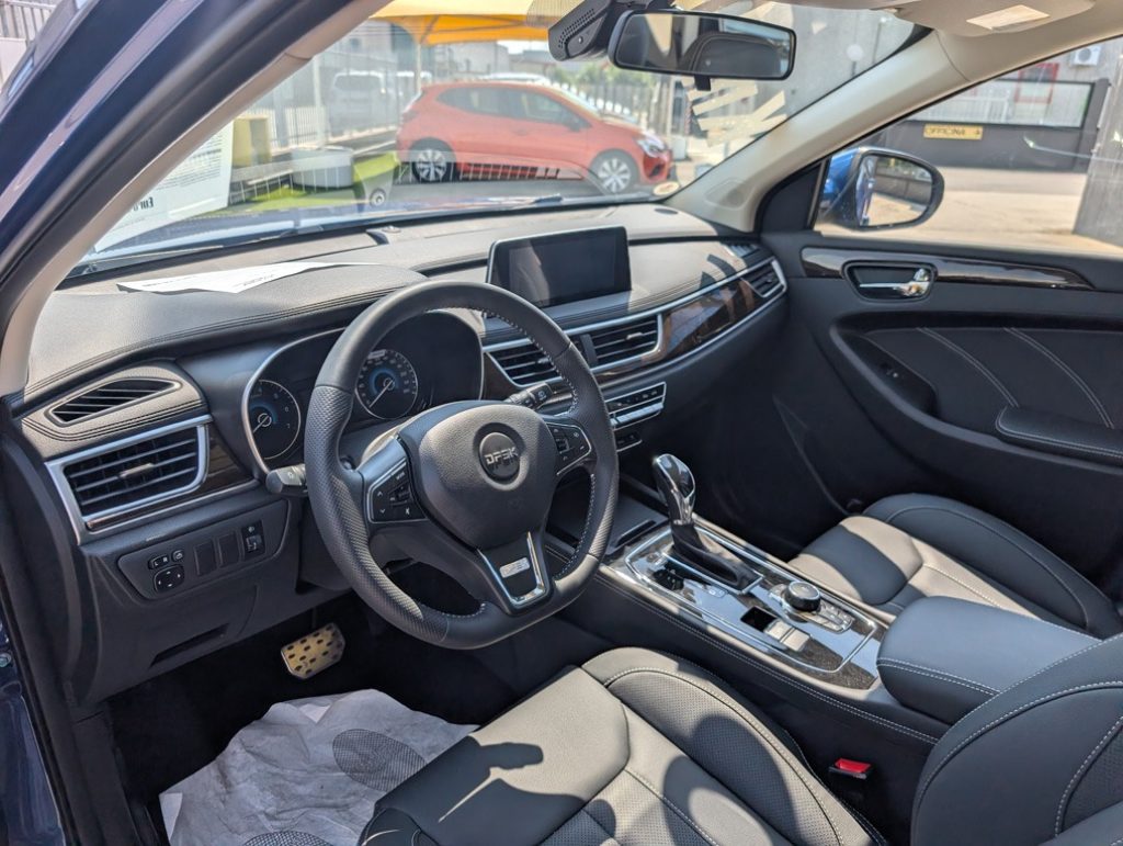 DFSK Glory 580 PRO 1.5 T 150 CV - A/T - Automatica - 7 Posti - 23
