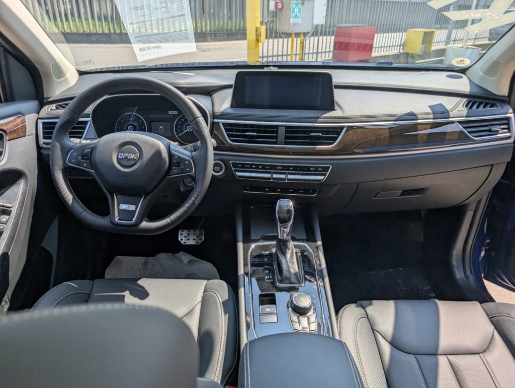 DFSK Glory 580 PRO 1.5 T 150 CV - A/T - Automatica - 7 Posti - 29