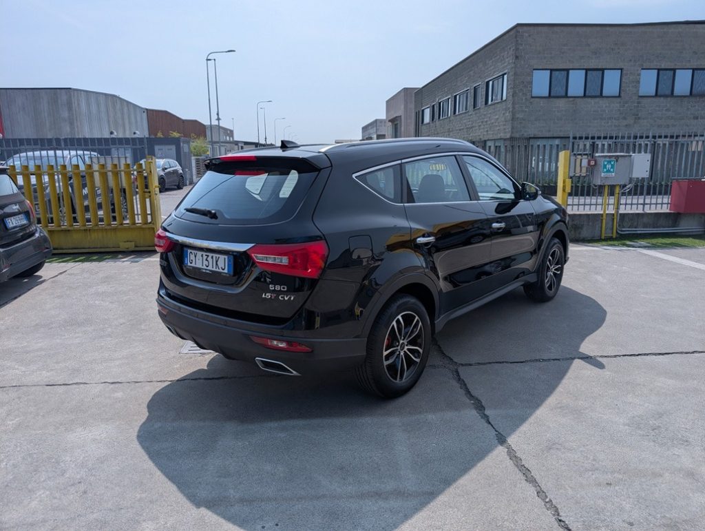 DFSK Glory 580 PRO 1.5 T 150CV A/T  Automatica 7 Posti **Km0** - 19