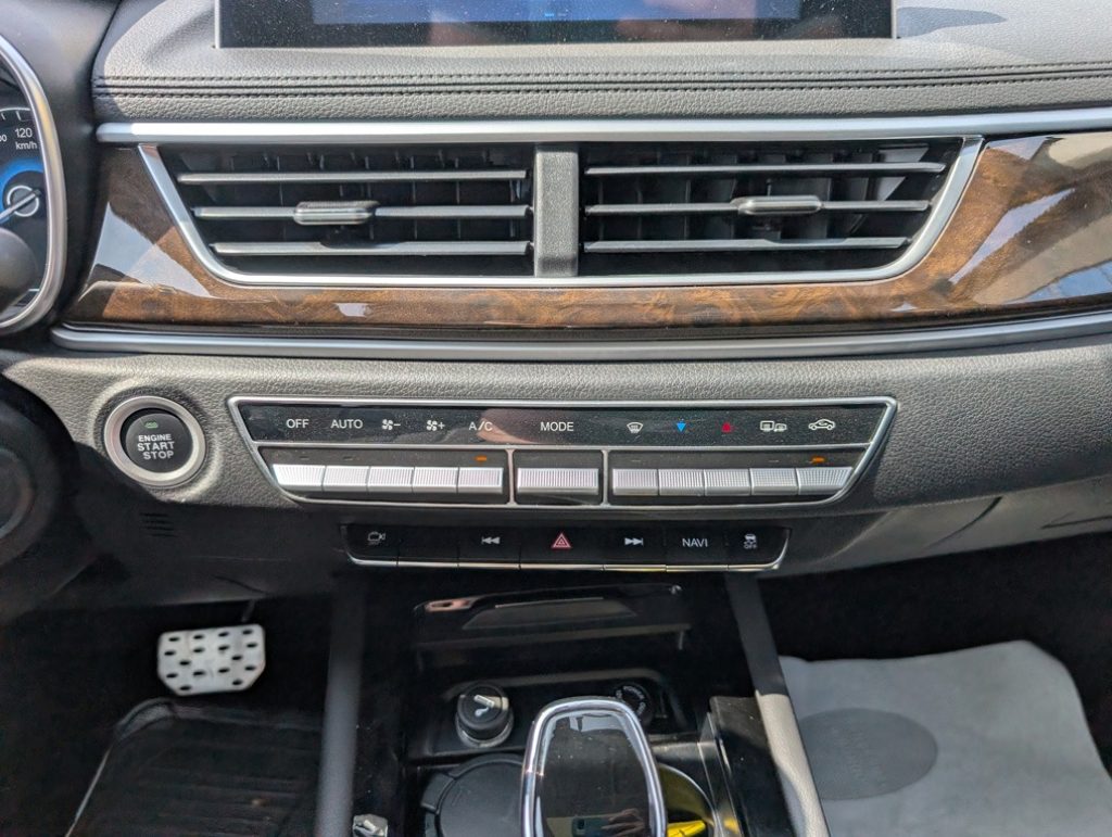 DFSK Glory 580 PRO 1.5 T 150CV A/T  Automatica 7 Posti **Km0** - 36