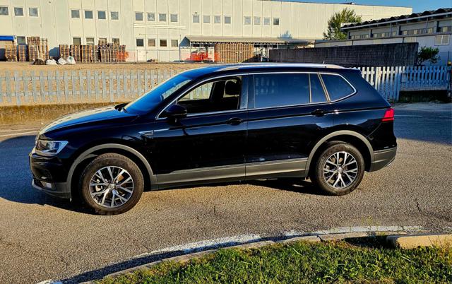 VOLKSWAGEN Tiguan Allspace Nero metallizzato
