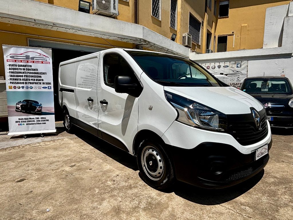 RENAULT Trafic
