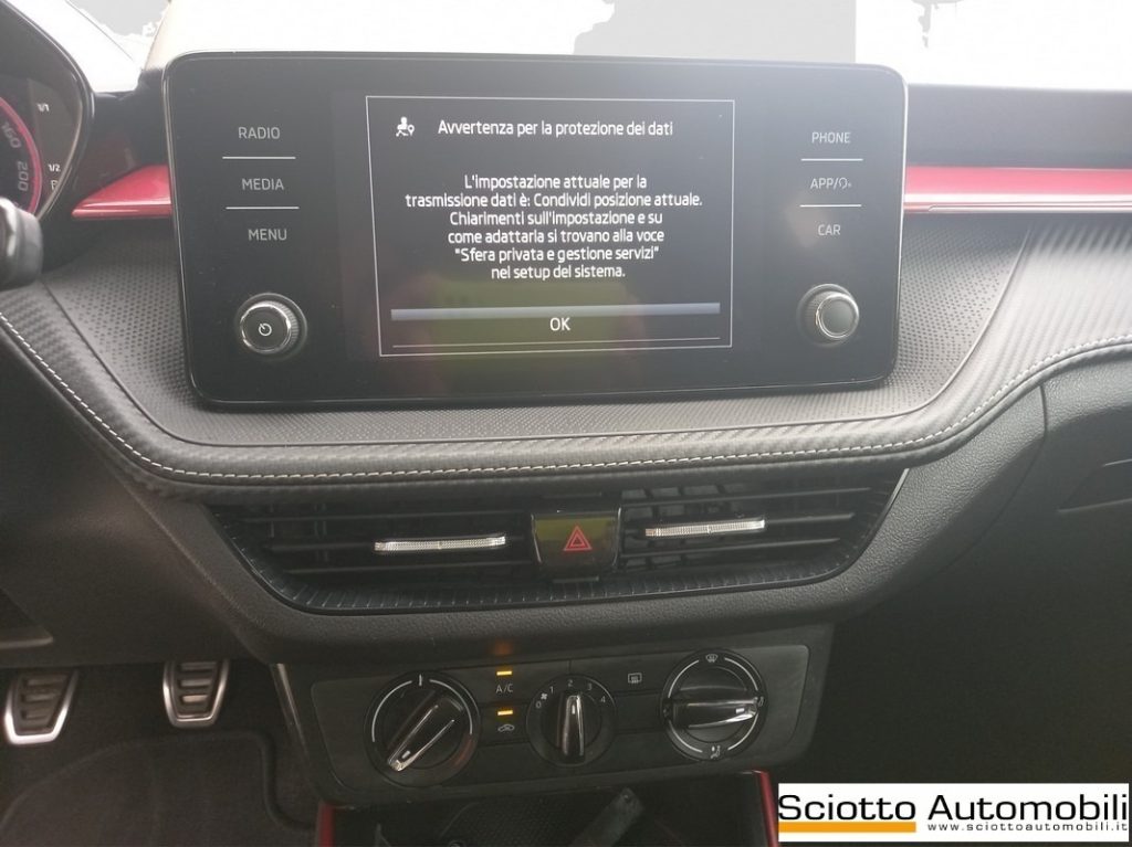 SKODA Fabia 1.0 MPI 80 CV Monte Carlo - 16