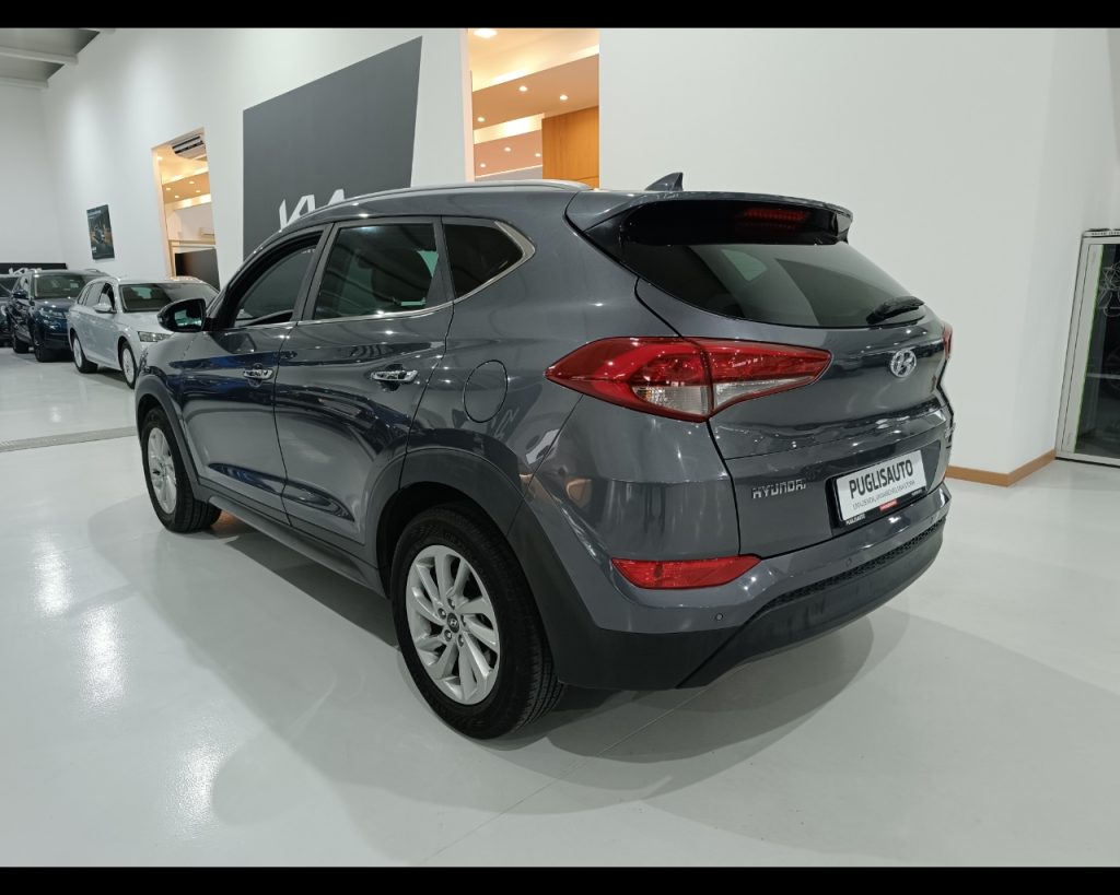 HYUNDAI Tucson 1.7 CRDi DCT XPossible - 6