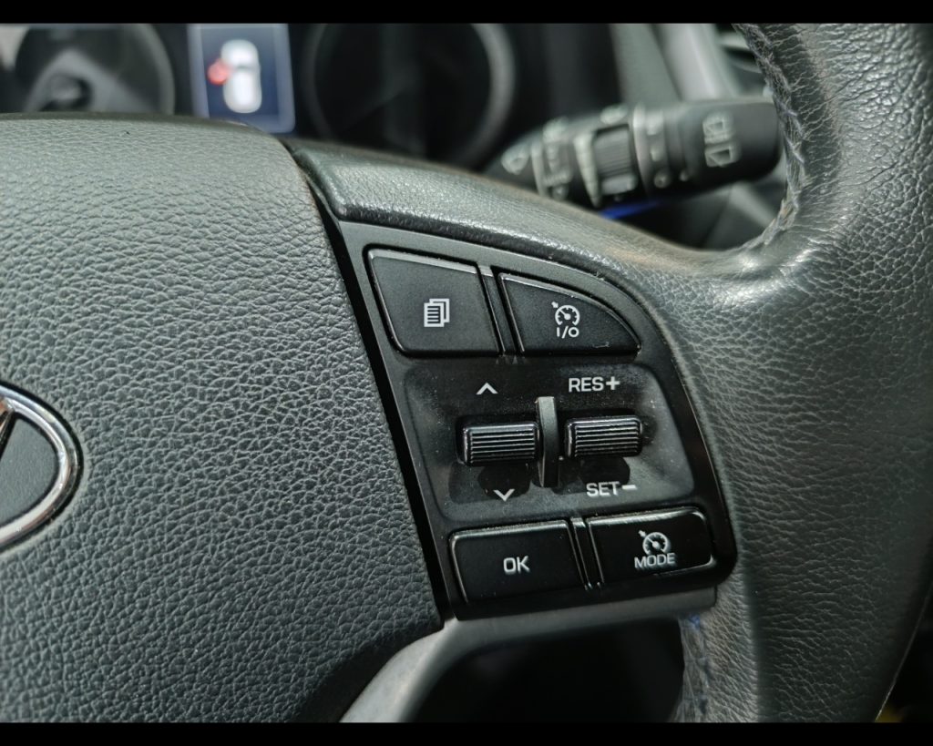 HYUNDAI Tucson 1.7 CRDi DCT XPossible - 14