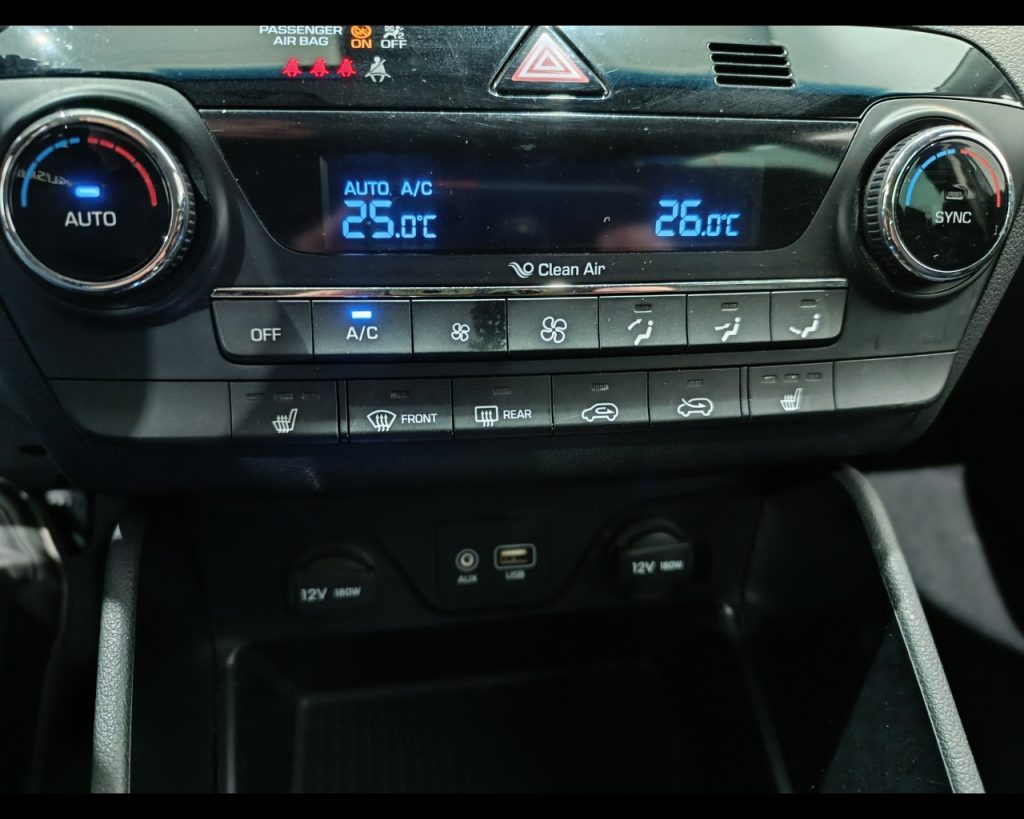 HYUNDAI Tucson 1.7 CRDi DCT XPossible - 19