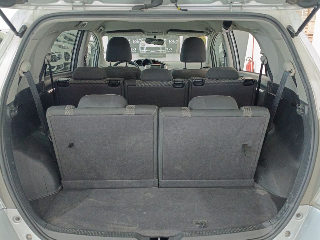 TOYOTA Verso 1.6 D-4D Active 7 posti - 12