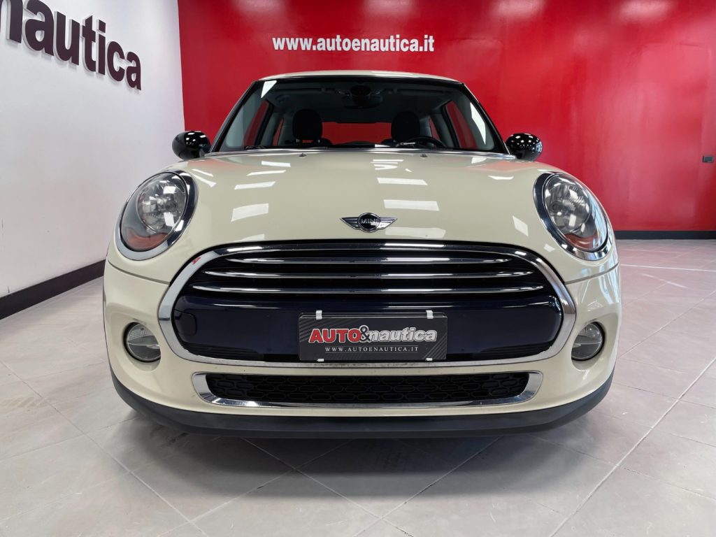 MINI Cooper D 1.5 COOPER D BUSINESS 3P - 4