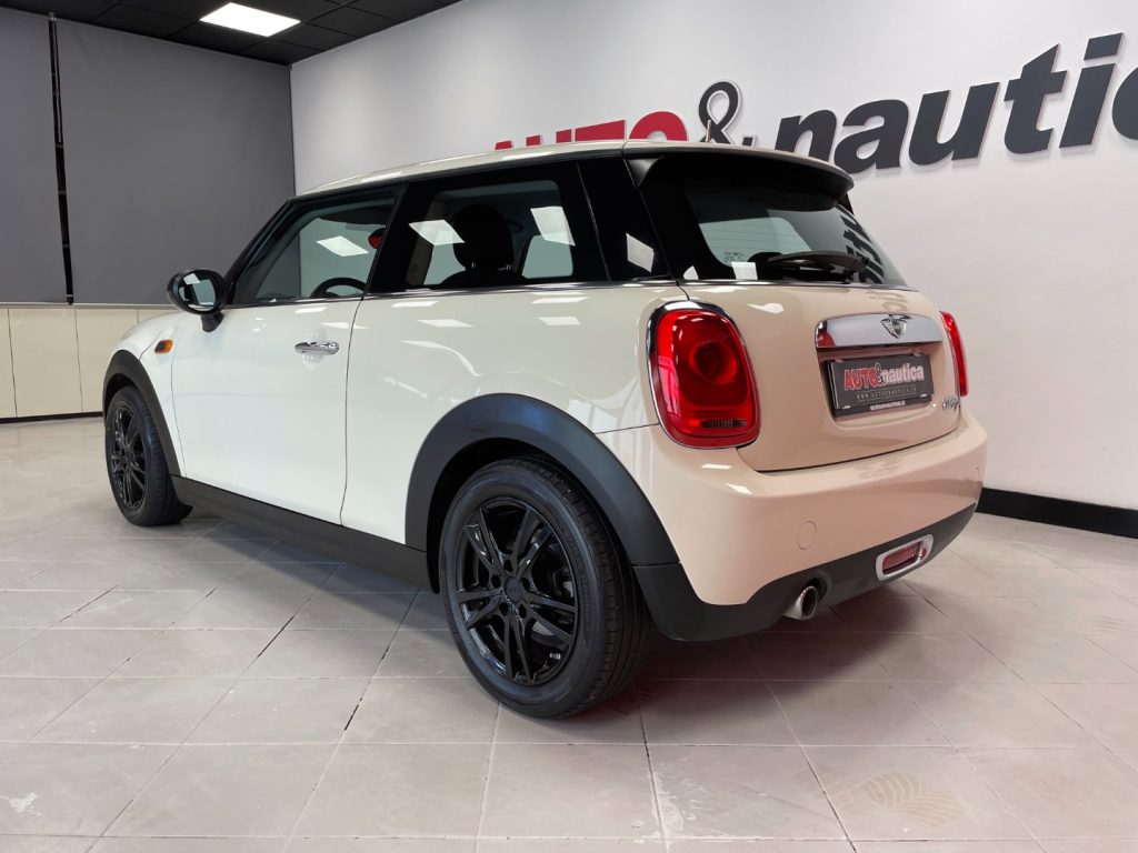 MINI Cooper D 1.5 COOPER D BUSINESS 3P - 8