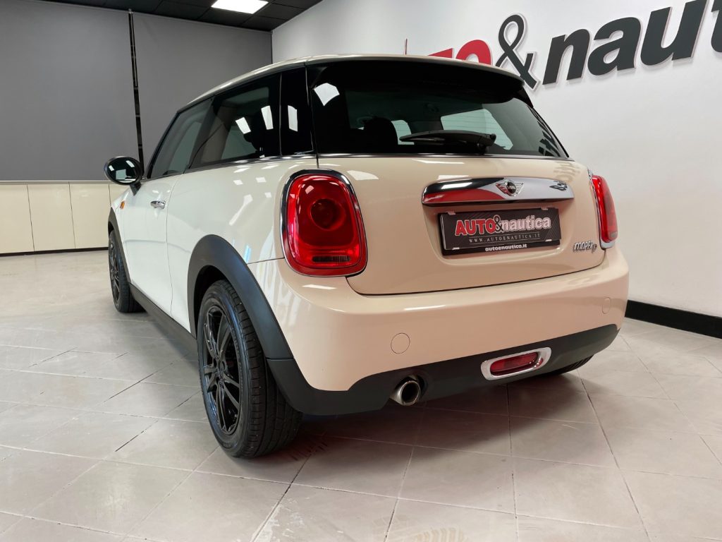 MINI Cooper D 1.5 COOPER D BUSINESS 3P - 9