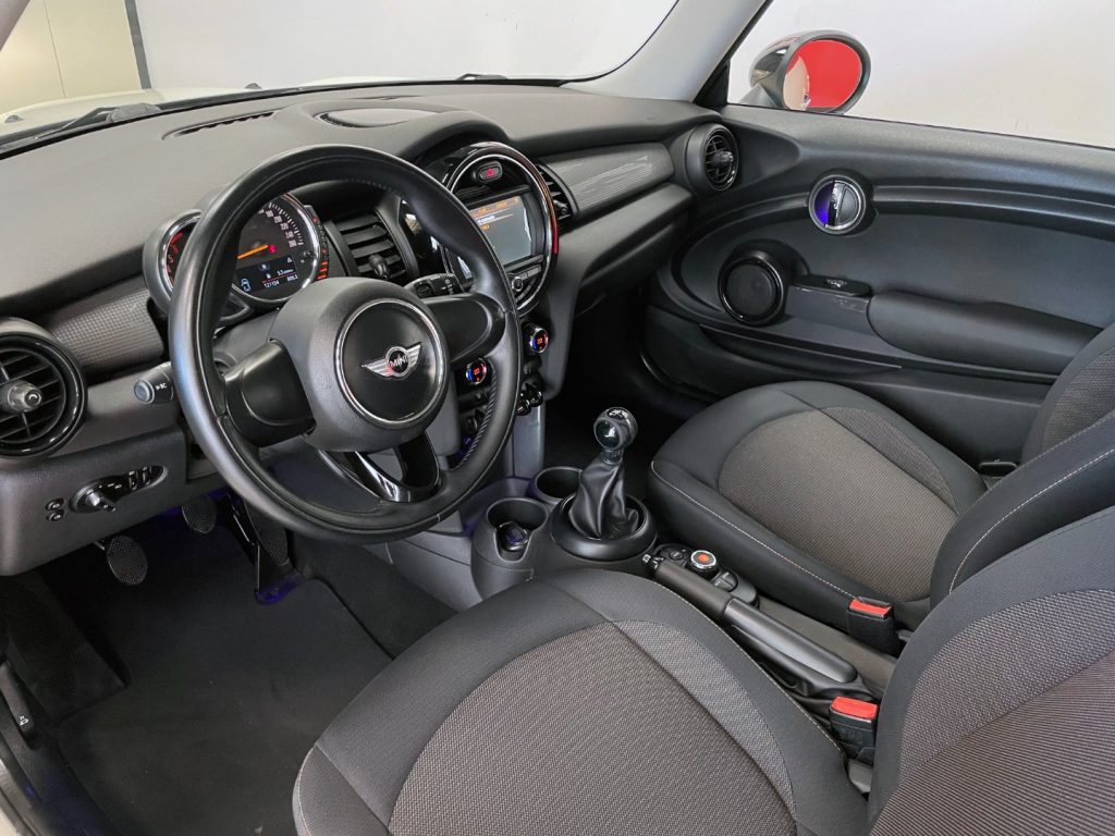 MINI Cooper D 1.5 COOPER D BUSINESS 3P - 15