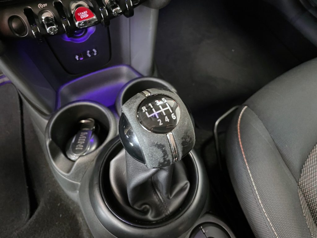 MINI Cooper D 1.5 COOPER D BUSINESS 3P - 25