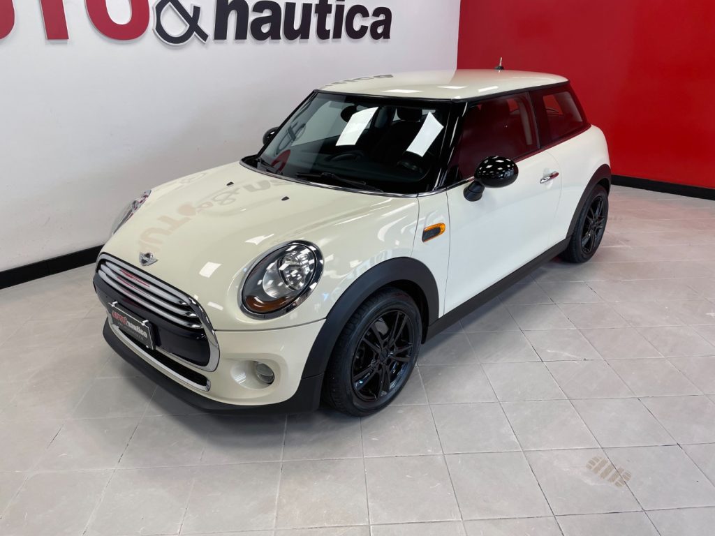 MINI Cooper D 1.5 COOPER D BUSINESS 3P - 31