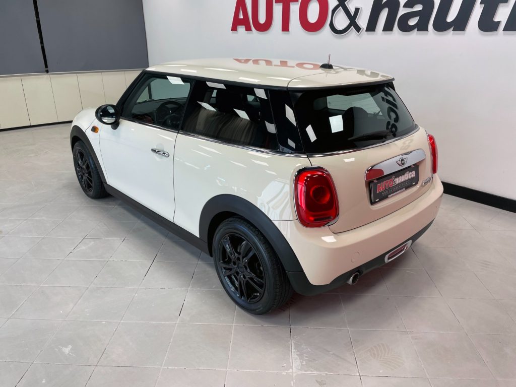 MINI Cooper D 1.5 COOPER D BUSINESS 3P - 37