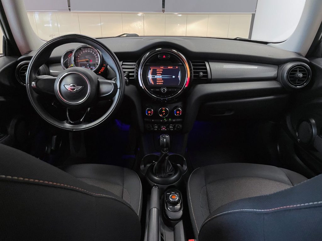 MINI Cooper D 1.5 COOPER D BUSINESS 3P - 51