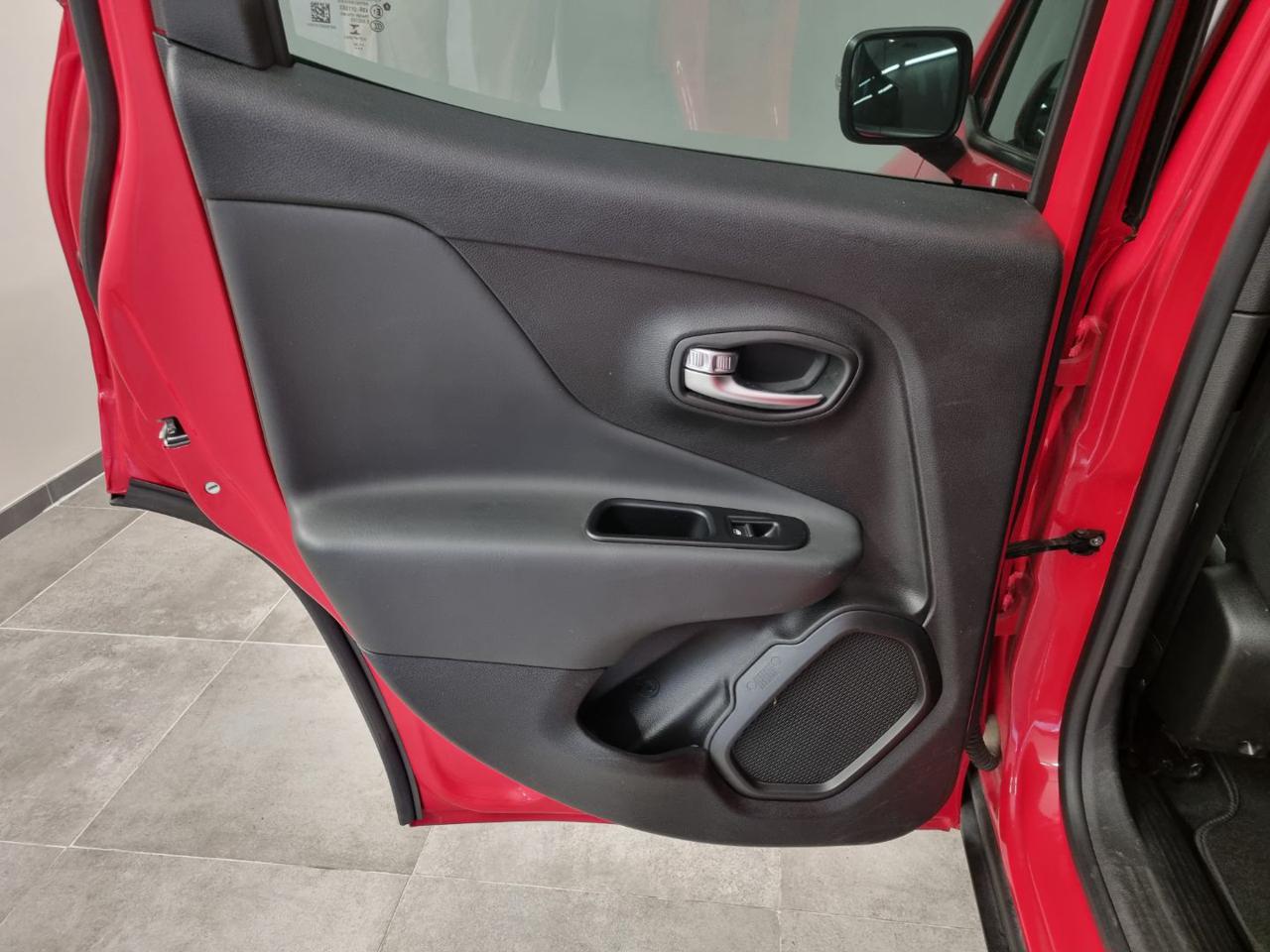 JEEP Renegade 1.5 Turbo T4 MHEV Limited - 15