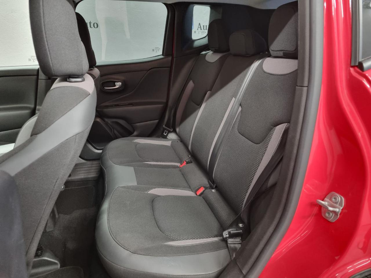 JEEP Renegade 1.5 Turbo T4 MHEV Limited - 17