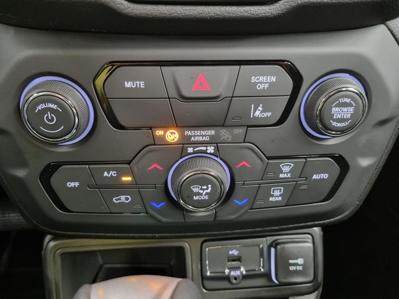 JEEP Renegade 1.5 Turbo T4 MHEV Limited - 13