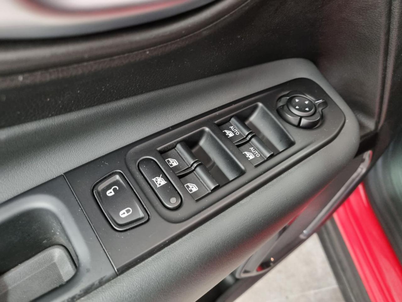 JEEP Renegade 1.5 Turbo T4 MHEV Limited - 21