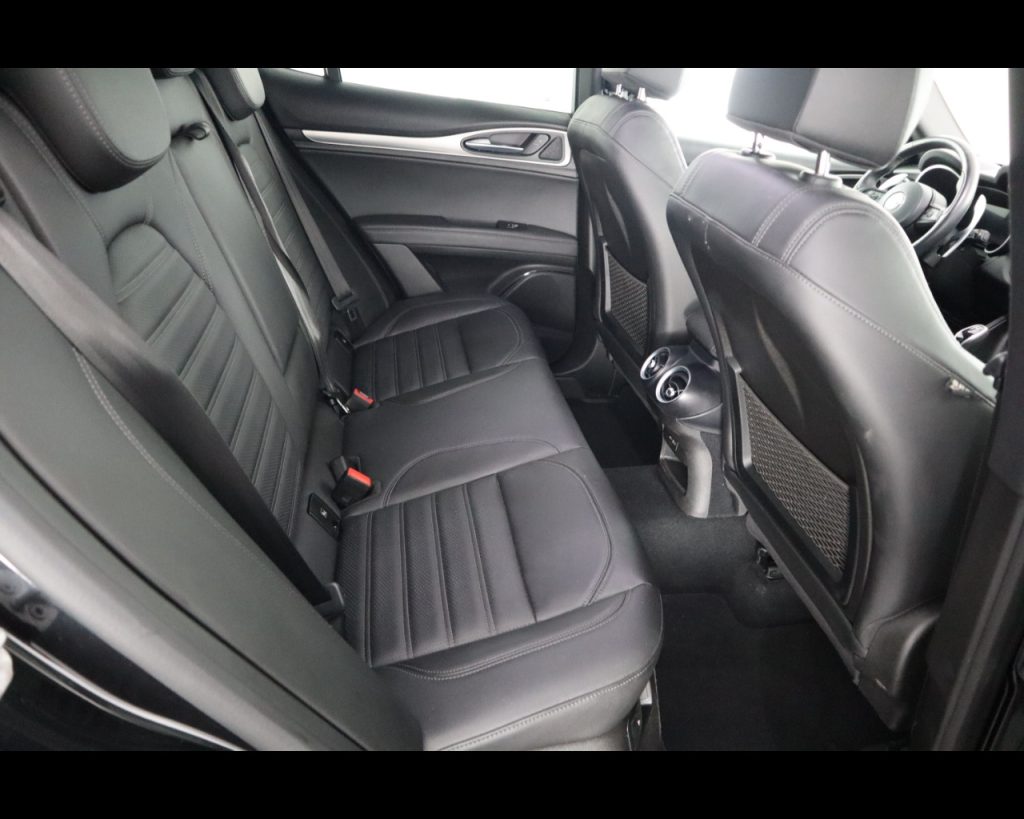 ALFA ROMEO Stelvio 2.2 t Veloce Q4 210cv auto - 18