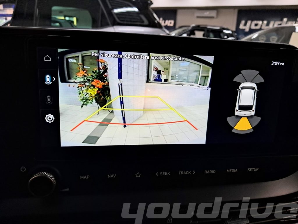 HYUNDAI Bayon / 1.2 MPI MT XLine KM0 - 14