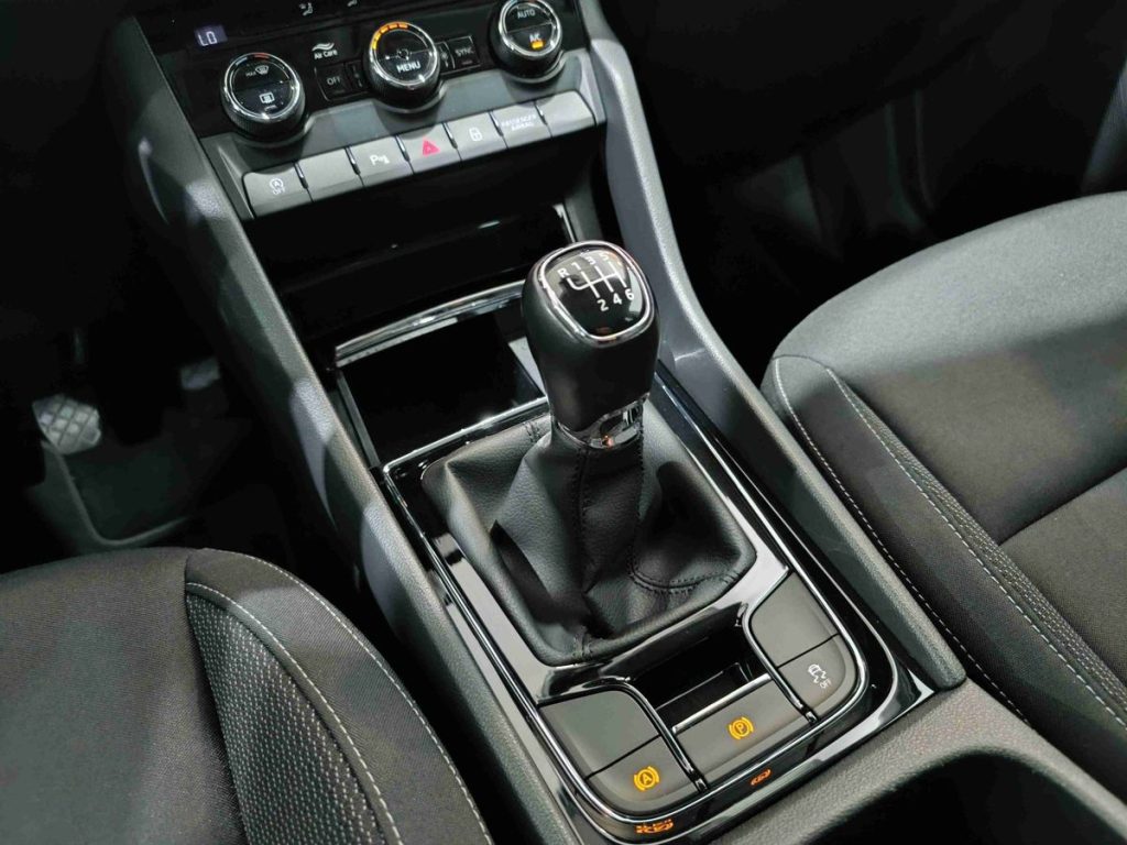 SKODA Karoq 1.0 TSI 110 CV Executive - 16