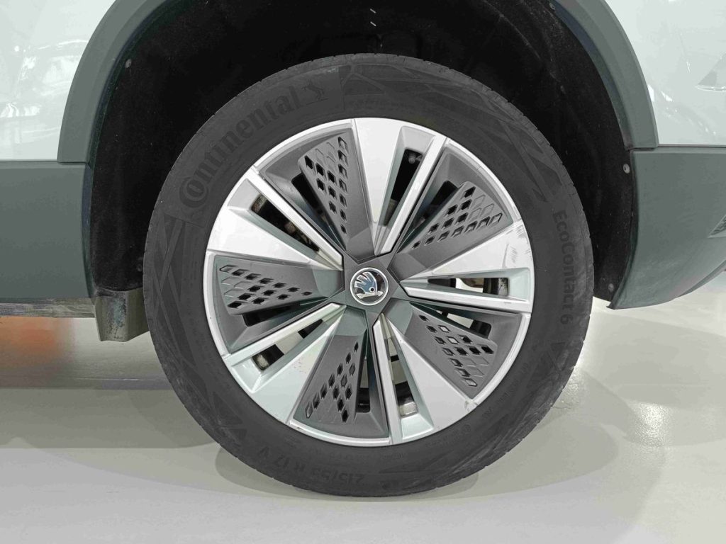 SKODA Karoq 1.0 TSI 110 CV Executive - 28