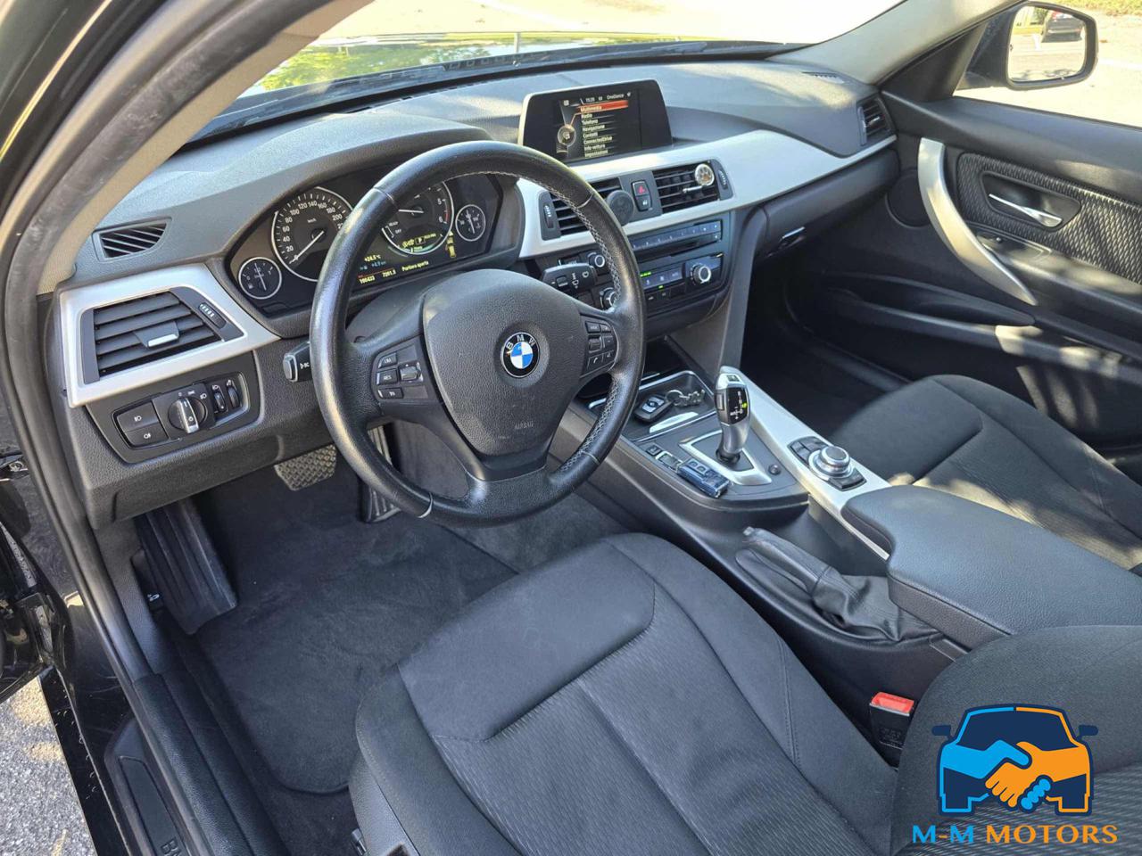 BMW 320 d Efficient Dynamics Touring Business aut. - 12