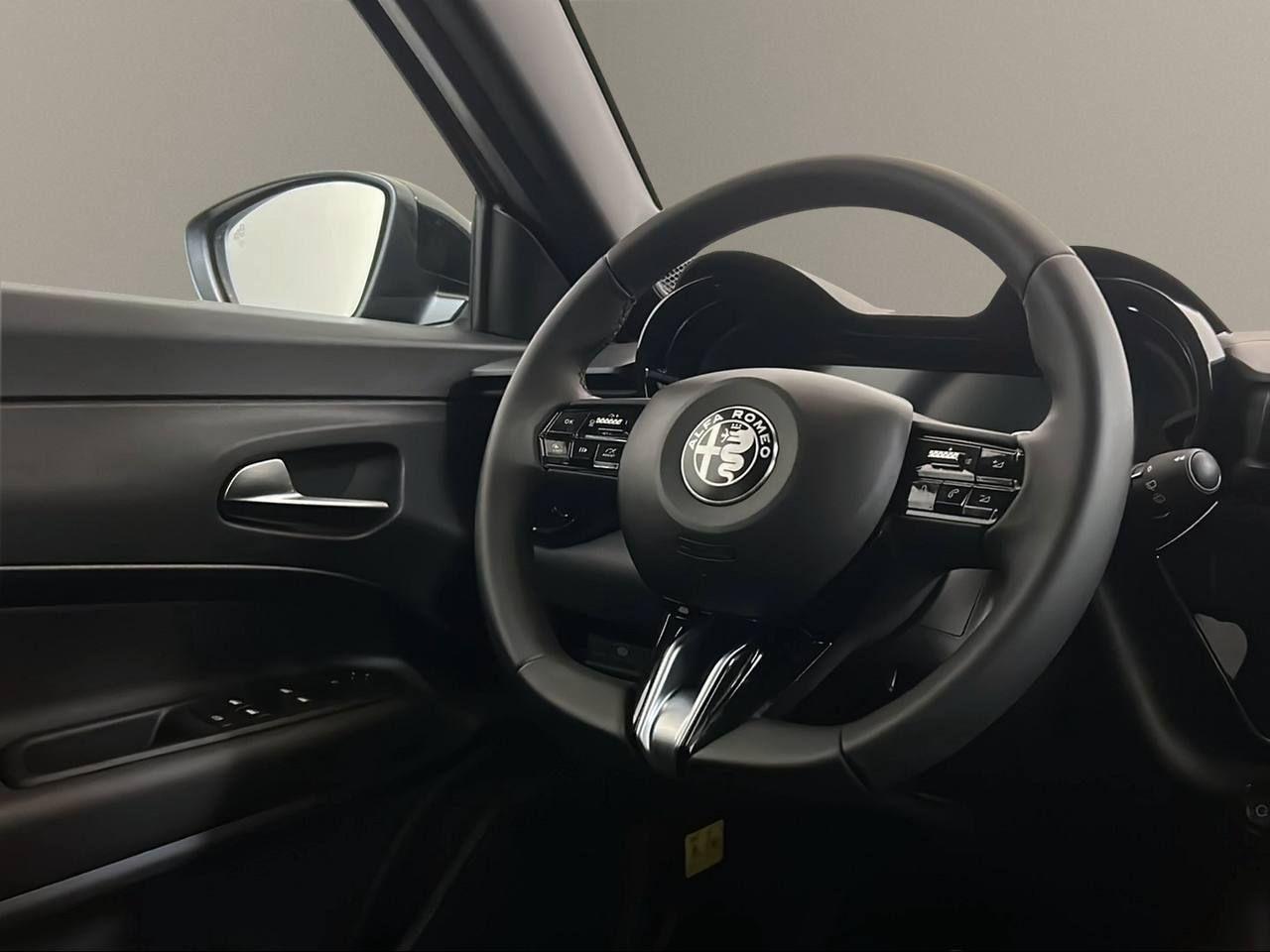 ALFA ROMEO Junior 1.2 145 CV Hybrid eDCT6 Speciale PACK TECHNO - 26