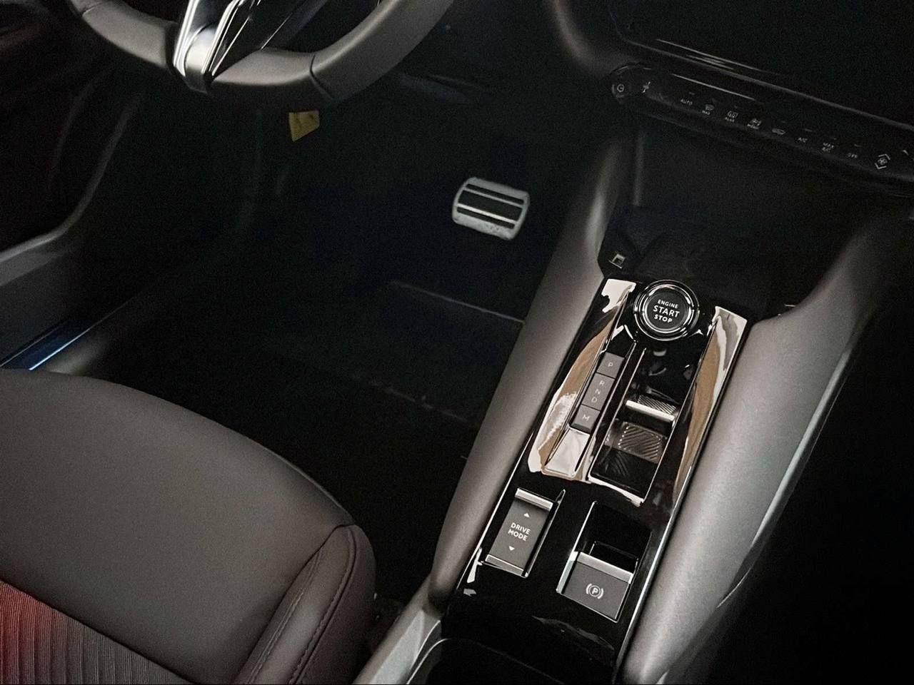 ALFA ROMEO Junior 1.2 145 CV Hybrid eDCT6 Speciale PACK TECHNO - 27